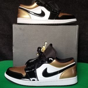 Air jordan 1 low gold toe